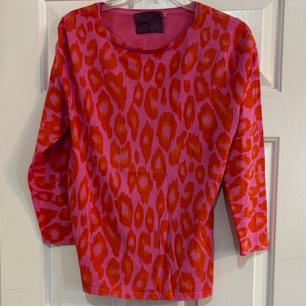 Women's Chi Red Leopard Print Sweater